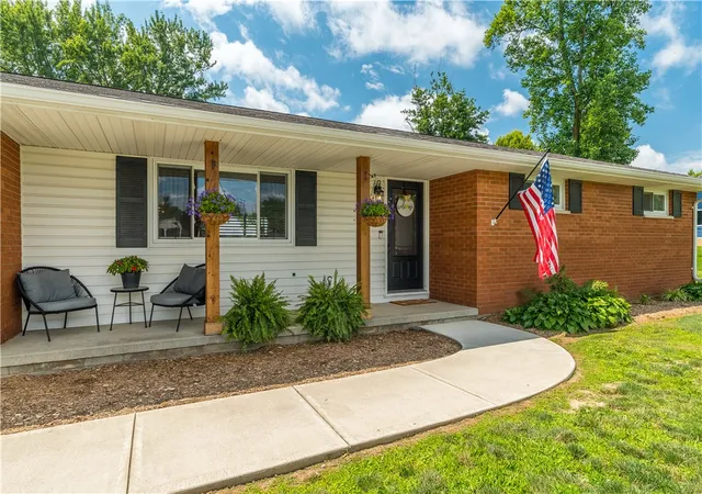 1st image of 180 Floral Acres Dr, Tipp City, OH 45371 | MLS# 963500