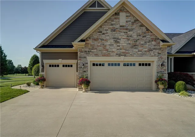 Homes for sale in Greenville, OH | 6414 Willow Lake Dr, Greenville, OH 45331 | MLS# 963037