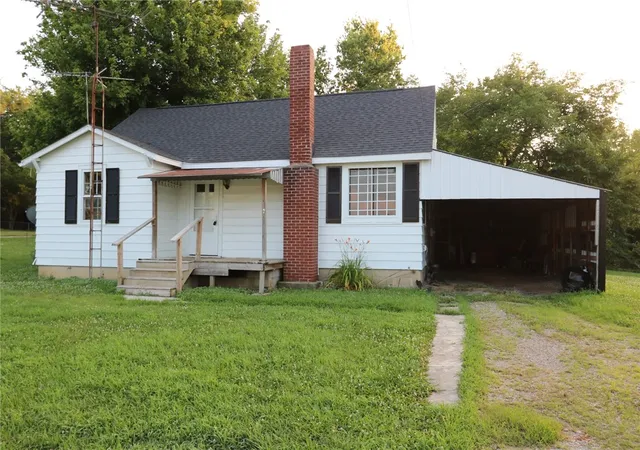 Photo 1 of Single family home for sale at 31 Quaker Tr Rd, West Alexandria, OH 45381 | MLS# 963516 | Listing updated on 2026-07-09