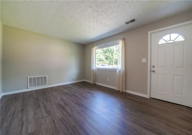 2nd image of 3400 Glencoe Ave, Middletown, OH 45042 | MLS# 963255