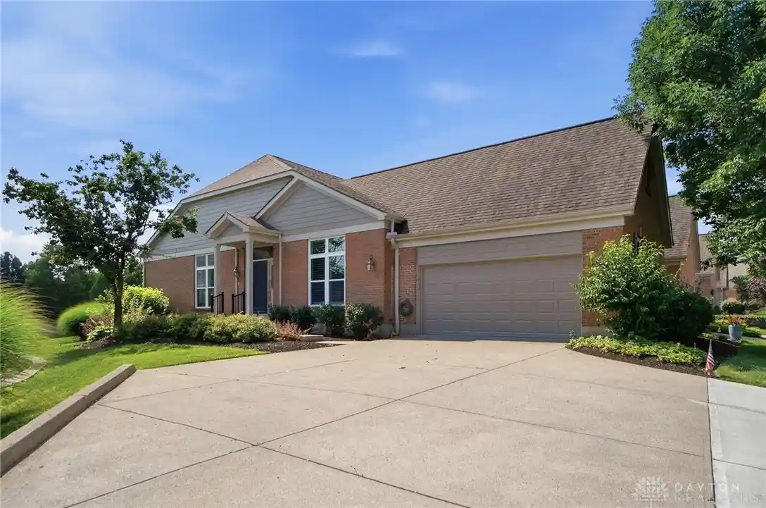 Condo for sale at 7516 Blue Fox Run, West Chester, OH 45069 | MLS# 963610