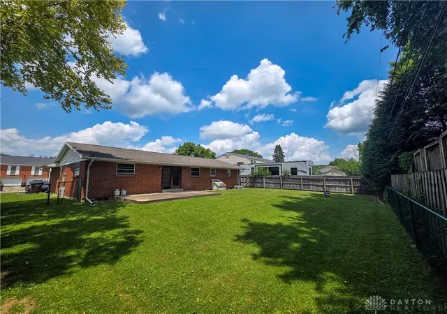 Homes for sale in Xenia, OH | 985 Hamlet Dr, Xenia, OH 45385 | MLS# 963619