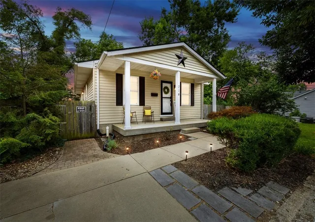 2nd image of 714 Forest Ave, Franklin, OH 45005 | MLS# 963674
