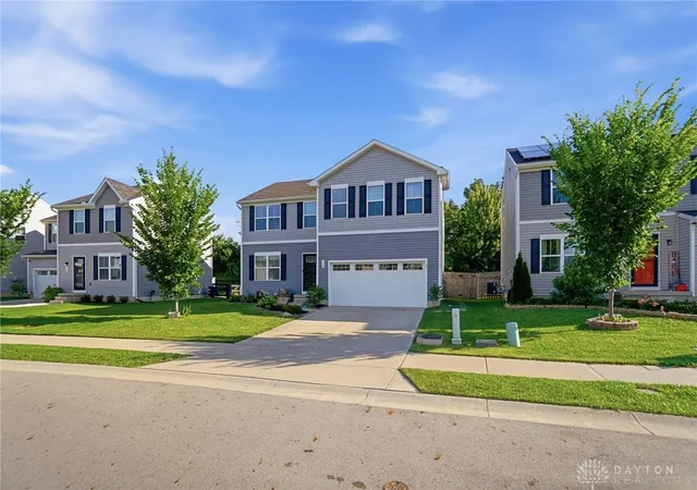 1st image of 310 Golden Gate Ave, Springfield, OH 45505 | MLS# 963601