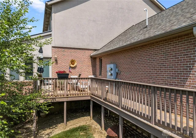 2nd image of 307 Leyland Park Dr, Wilmington, OH 45177 | MLS# 963699