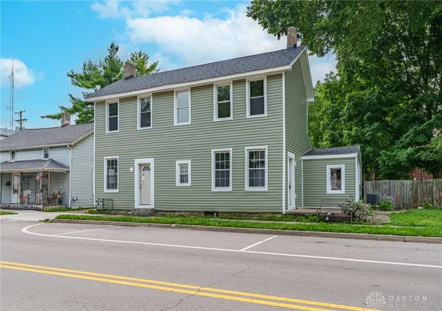 Homes for sale in Bellbrook, OH | 33-35 S Main St, Bellbrook, OH 45305 | MLS# 963717