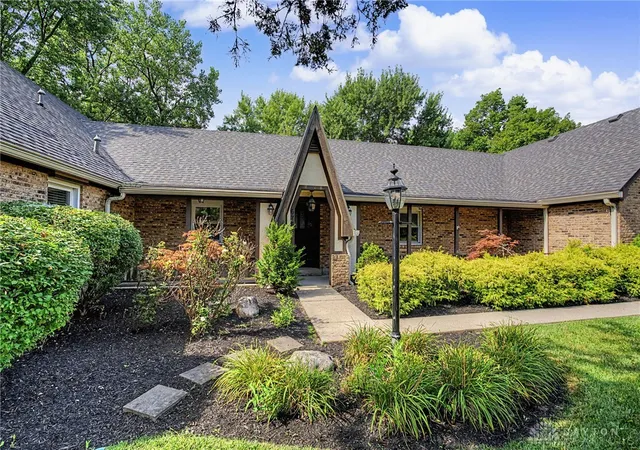 3rd image of 6763 Munger Rd, Dayton, OH 45459 | MLS# 963676