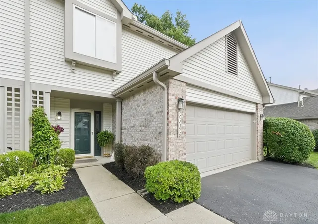 2nd image of 8608 Timber Park Dr, Washington Twp, OH 45458 | MLS# 963603