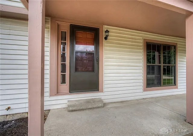 4th image of 1390 Sanzon Dr, Fairborn, OH 45324 | MLS# 963757