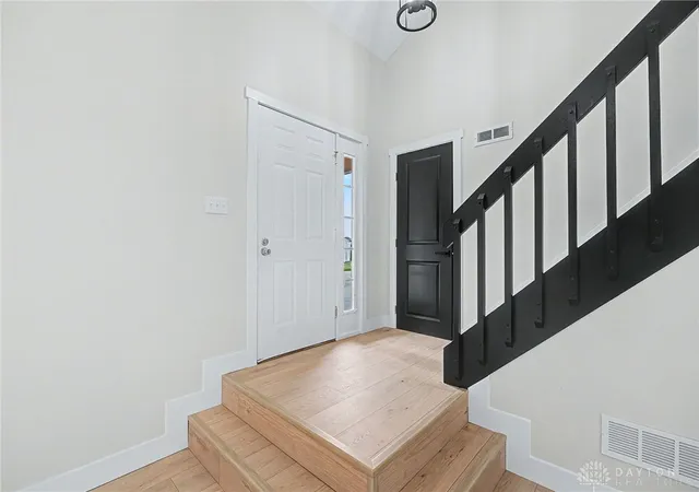 5th image of 1390 Sanzon Dr, Fairborn, OH 45324 | MLS# 963757
