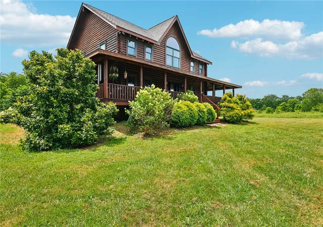 3rd image of 963 Pratt Rd, Blanchester, OH 45107 | MLS# 963780
