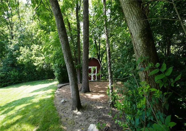 Homes for sale in Bellbrook, OH | 2205 Ivy Crest Dr, Bellbrook, OH 45305 | MLS# 963581