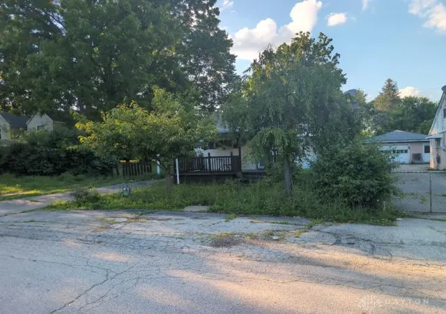 Homes for sale in Dayton, OH | 2311 Blake Ave, Dayton, OH 45414 | MLS# 963808