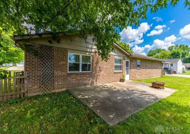 43rd image of 303 West Pl, Trenton, OH 45067 | MLS# 963821
