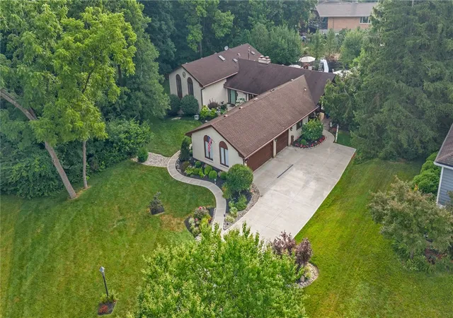 3rd image of 1995 Indian Head Rd, Dayton, OH 45459 | MLS# 963693