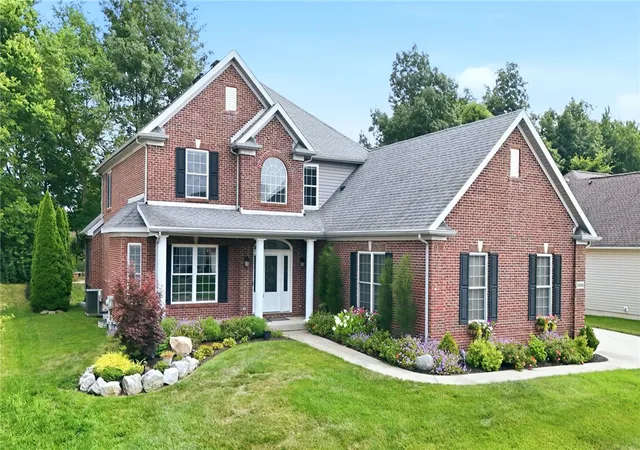 Photo 2 of Single family home for sale at 2504 Bexley Hl Pl, Xenia, OH 45385 | MLS# 963720 | Listing updated on 2026-08-29