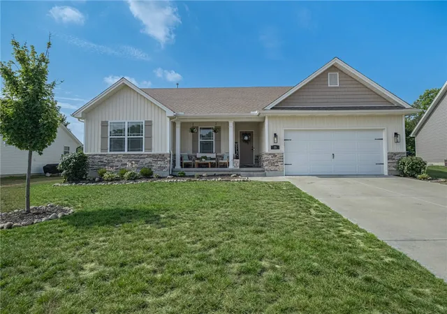1st image of 35 Walnut Hills Ct, Germantown, OH 45327 | MLS# 962517