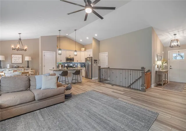 5th image of 35 Walnut Hills Ct, Germantown, OH 45327 | MLS# 962517