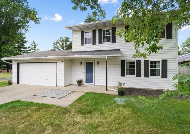 Homes for sale in Beavercreek, OH | 1099 Beaver Valley Rd, Beavercreek, OH 45434 | MLS# 963732