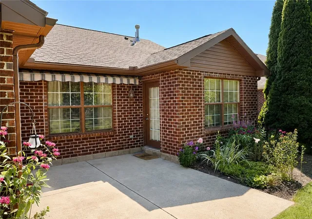 3rd image of 638 Willow Point Ct, Troy, OH 45373 | MLS# 963851