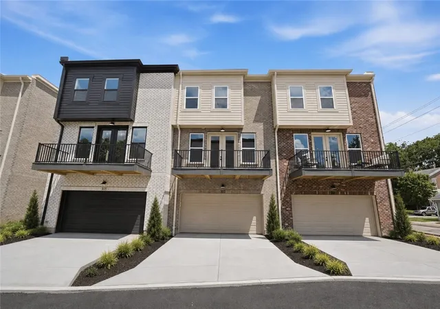 2nd image of 305 N Mechanic Street #7, Lebanon, OH 45036 | MLS# 963651