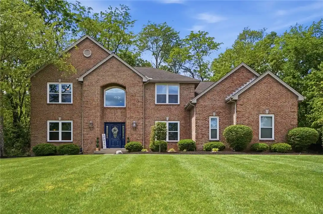 Photo 1 of Sale Pending at 9663 Lupine Dr, West Chester, OH 45241 | MLS# 963786 | Listing updated on 2026-10-19