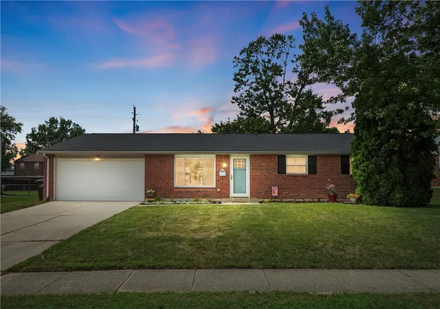 Homes for sale in Englewood, OH | 330 Westerly Hills Dr, Englewood, OH 45322 | MLS# 963772
