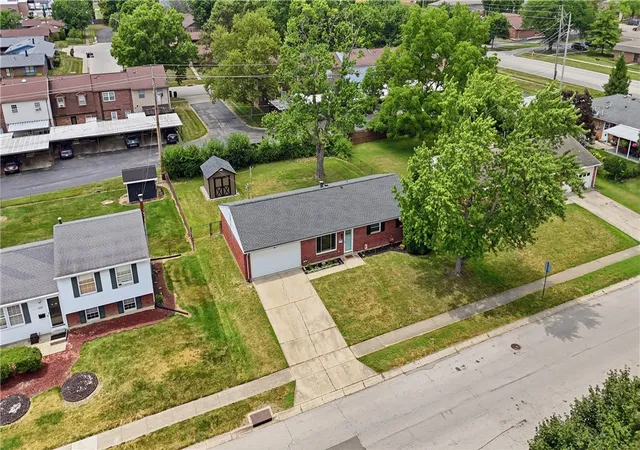 Homes for sale in Englewood, OH | 330 Westerly Hills Dr, Englewood, OH 45322 | MLS# 963772