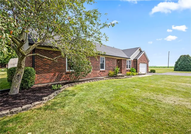 Photo 4 of Single family home for sale at 14991 Charm Hl Dr, Sidney, OH 45365 | MLS# 963604 | Listing updated on 2026-08-28