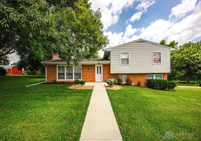 Photo 1 of Sale Pending at 6170 Fairfield Rd, Oxford, OH 45056 | MLS# 963945 | Listing updated on 2026-07-12