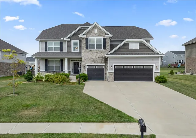 Photo 1 of Single family home for sale at 3581 Cypress Pointe Dr, Bellbrook, OH 45305 | MLS# 963964 | Listing updated on 2026-08-28