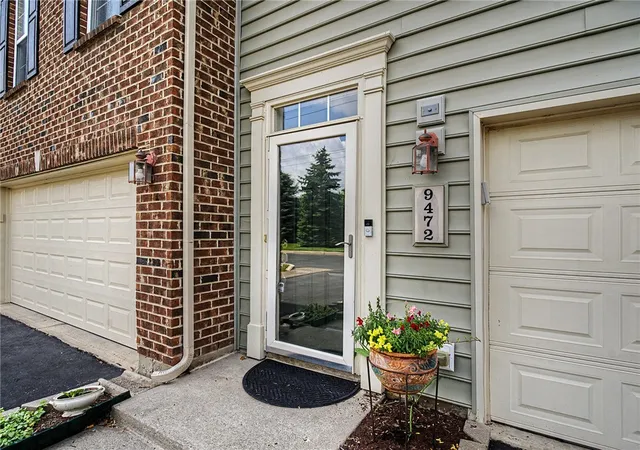 3rd image of 9472 Tahoe Dr, Washington Twp, OH 45458 | MLS# 963963
