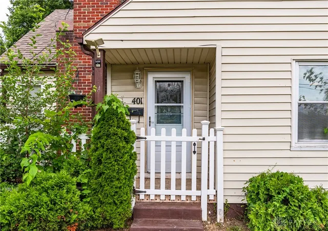 Photo 1 of Single family home for sale at 401 S Alex Rd, Dayton, OH 45449 | MLS# 963976 | Listing updated on 2026-08-03