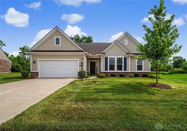 2nd image of 961 Reeder Cir, Washington Twp, OH 45458 | MLS# 963689