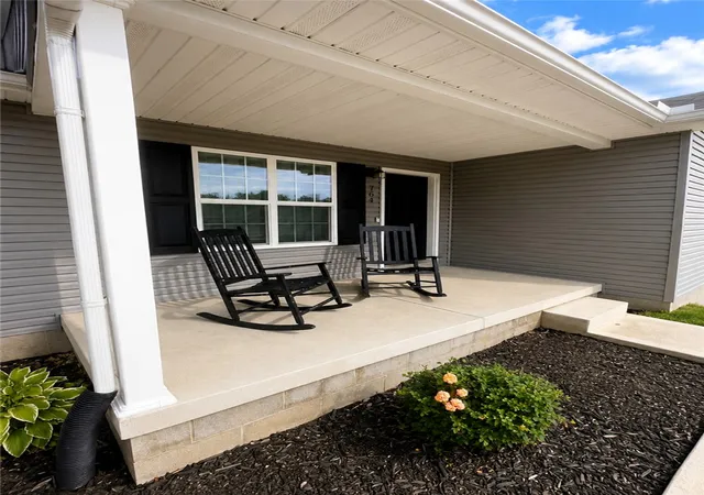 4th image of 764 Oakdale Dr, Jamestown Vlg, OH 45335 | MLS# 963433