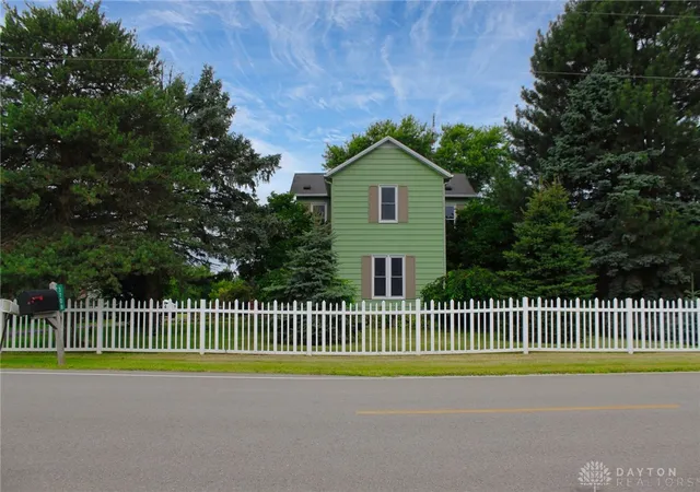 Photo 1 of Single family home for sale at 3708 Gordon Landis Rd, Arcanum, OH 45304 | MLS# 964041 | Listing updated on 2026-09-01
