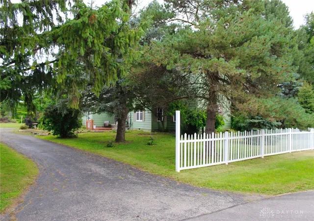 Photo 2 of Single family home for sale at 3708 Gordon Landis Rd, Arcanum, OH 45304 | MLS# 964041 | Listing updated on 2026-09-01