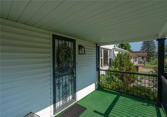 Photo 3 of Single family home for sale at 1581 Stewart Blvd, Fairborn, OH 45324 | MLS# 961888 | Listing updated on 2026-07-13