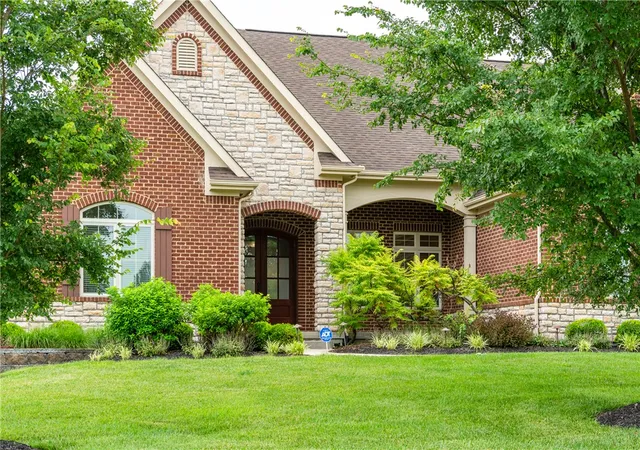 Photo 4 of Single family home for sale at 2722 Scarborough Pl, Xenia, OH 45385 | MLS# 964058 | Listing updated on 2026-07-13