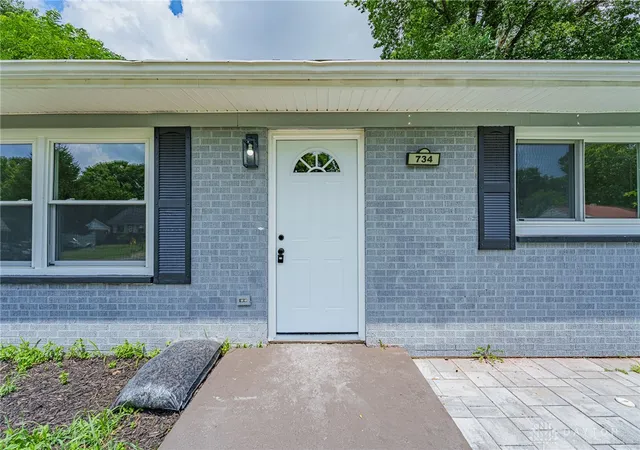 Photo 5 of Sale Pending at 734 Murray Hl Dr, Xenia, OH 45385 | MLS# 964076 | Listing updated on 2026-08-28