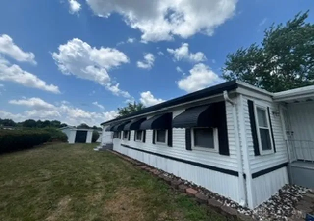 3rd image of 5169 Sportscraft Dr, Dayton, OH 45414 | MLS# 964075
