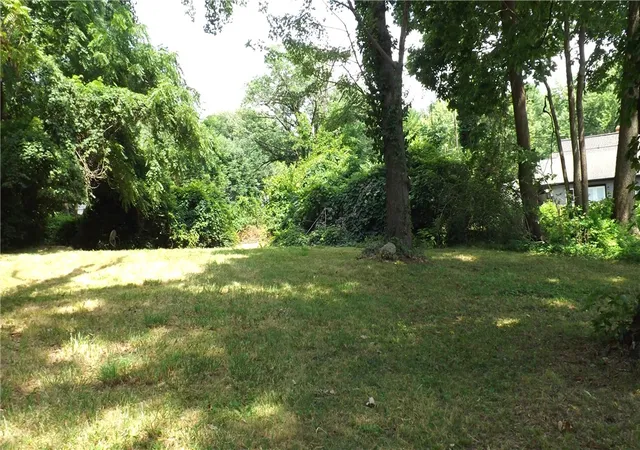 Photo 15 of Sale Pending at 690 Cosler Dr, Dayton, OH 45403 | MLS# 964081 | Listing updated on 2026-10-05