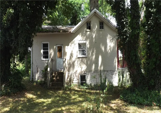 Photo 1 of Single family home for sale at 690 Cosler Dr, Dayton, OH 45403 | MLS# 964081 | Listing updated on 2026-07-17