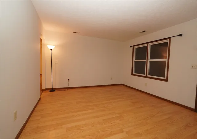 Photo 10 of Single family home for sale at 1705 Dover Ave, Piqua, OH 45356 | MLS# 964097 | Listing updated on 2026-10-02