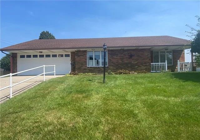 Homes for sale in Piqua, OH | 1900 Wilshire Dr, Piqua, OH 45356 | MLS# 964166