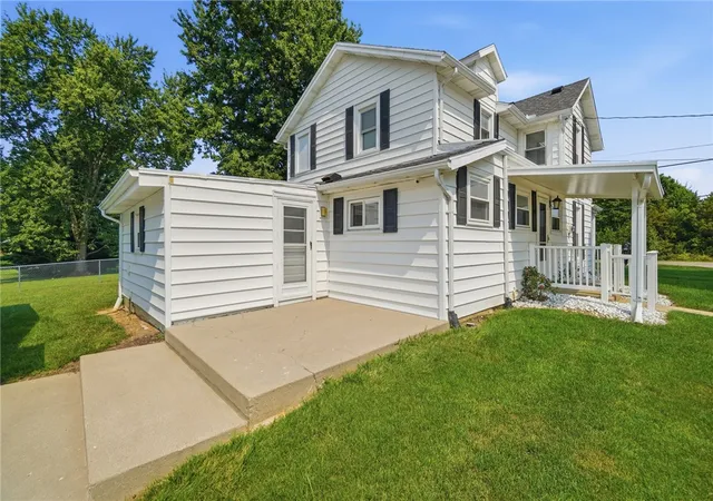 4th image of 4461 New Carlisle Pike, Springfield, OH 45504 | MLS# 964078