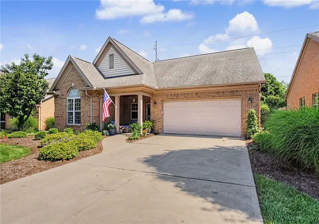 2nd image of 1325 Little Yankee Run, Dayton, OH 45458 | MLS# 964117