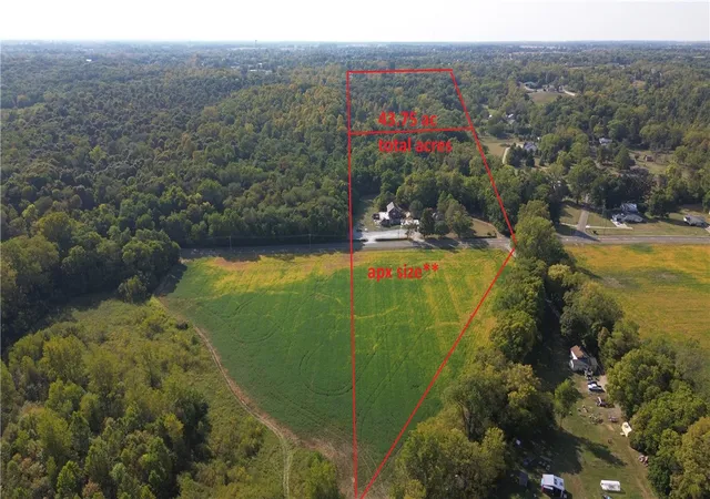 1st image of 2375 Upper Valley Pike, Springfield, OH 45502 | MLS# 964051