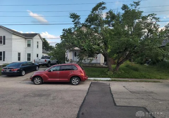 Photo 2 of Single family home for sale at 428 Bellaire Ave, Dayton, OH 45420 | MLS# 964240 | Listing updated on 2026-07-15