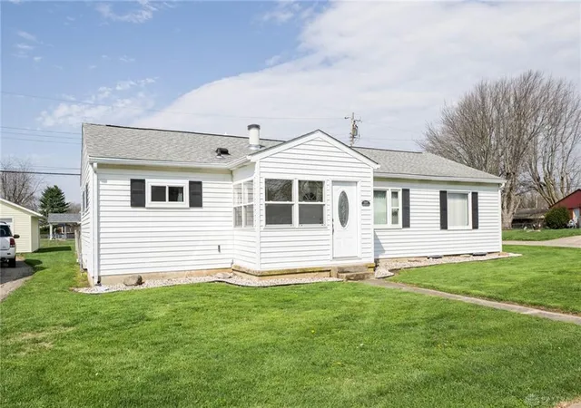 3rd image of 1211 Aukerman St, Eaton, OH 45320 | MLS# 964114